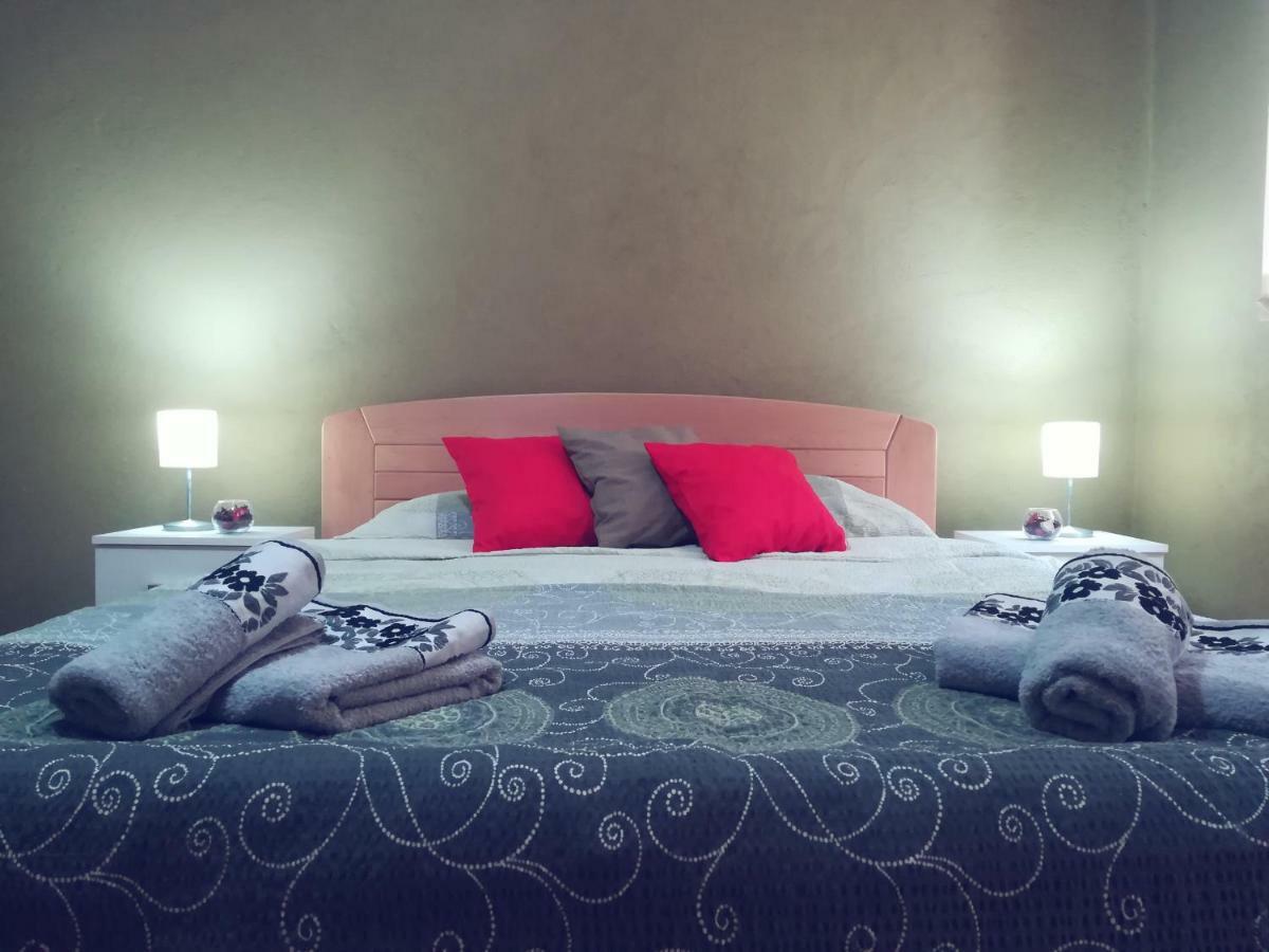 Apartmani La Grande Motte Vrdnik Εξωτερικό φωτογραφία